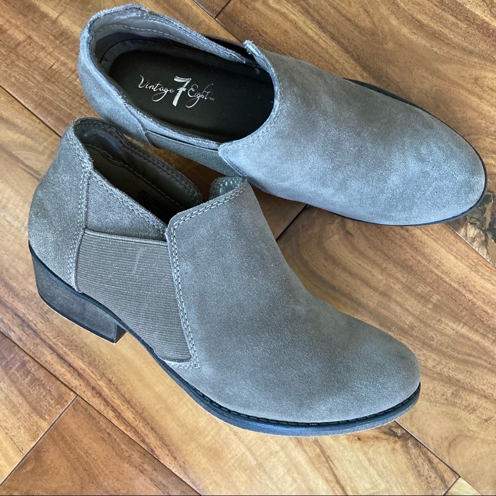 Vintage 7 eight women’s Jazlyn  booties size 7.5